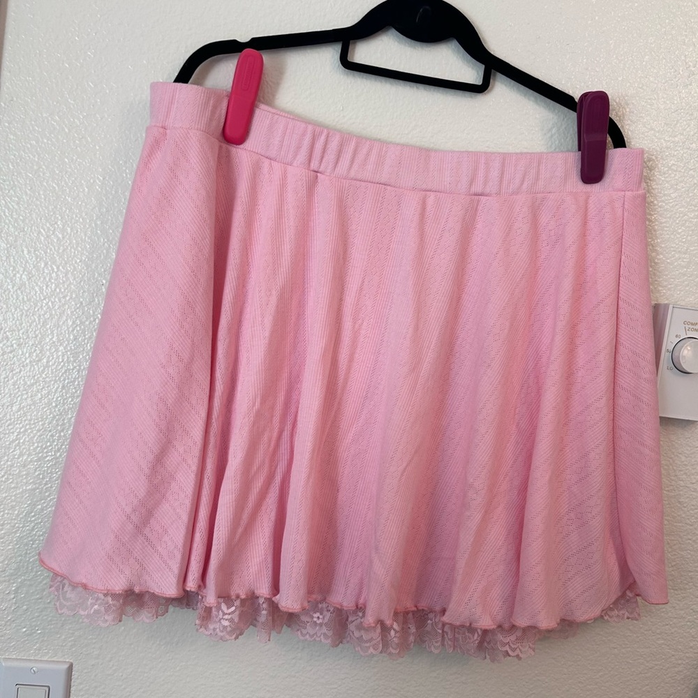 New Double lined pink skater skirt